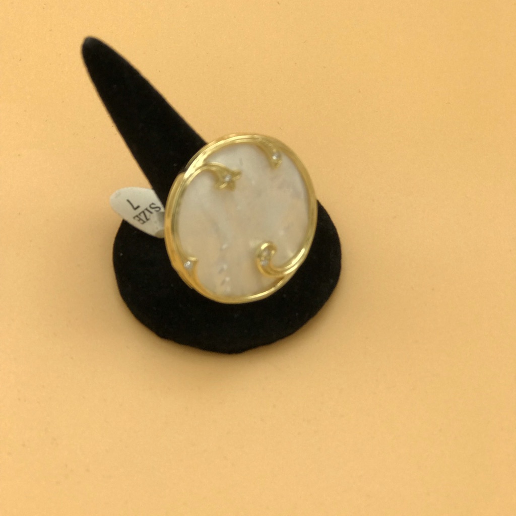 Sterling Silver Mother Of Pearl Swirl Ring.